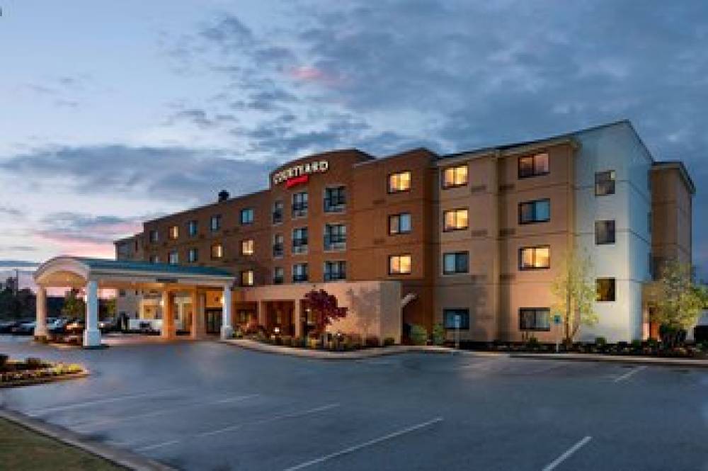 Courtyard By Marriott Jackson