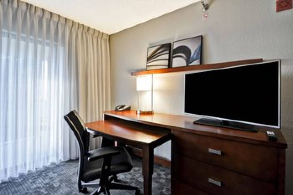 Courtyard By Marriott Jacksonville Airport Northeast 9