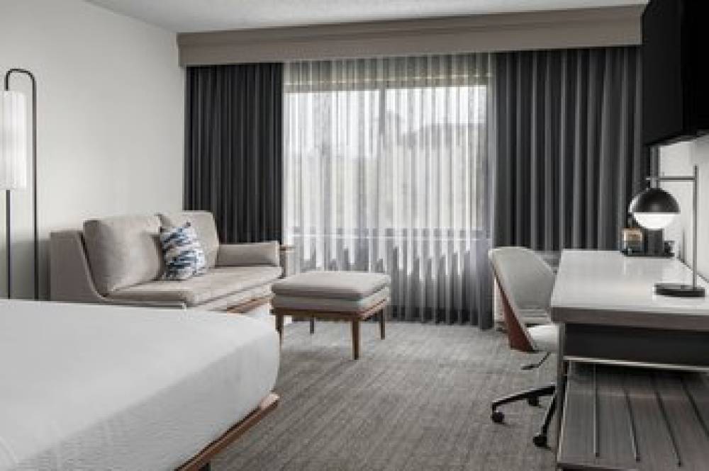 Courtyard By Marriott Jacksonville Butler Boulevard 8