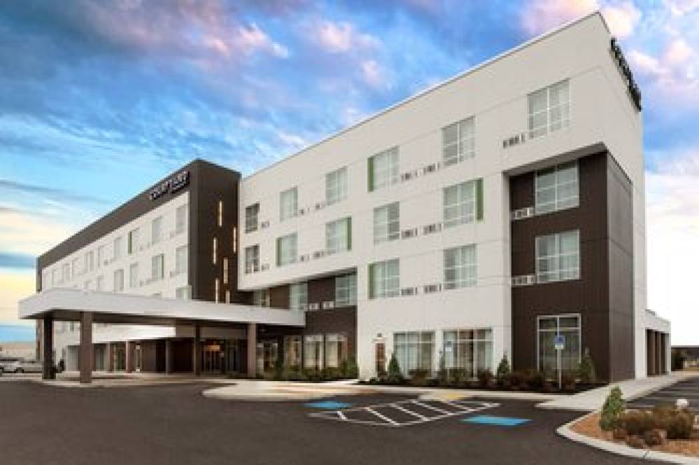 Courtyard By Marriott Jonesboro 1