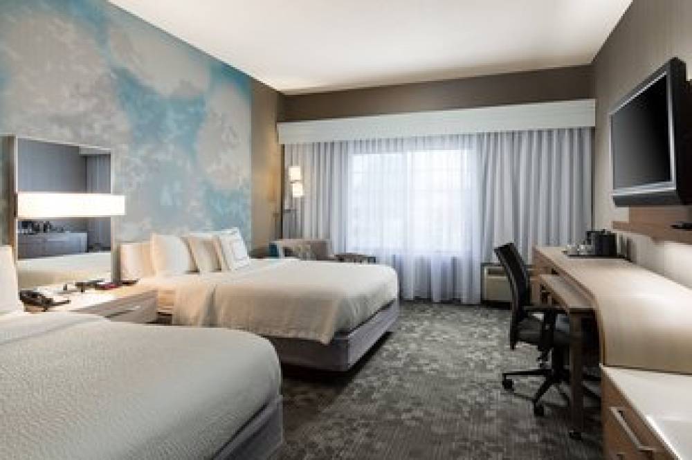 Courtyard By Marriott Kansas City East-Blue Springs 7