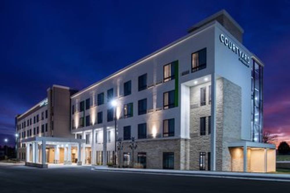 Courtyard By Marriott Kansas City Olathe 1