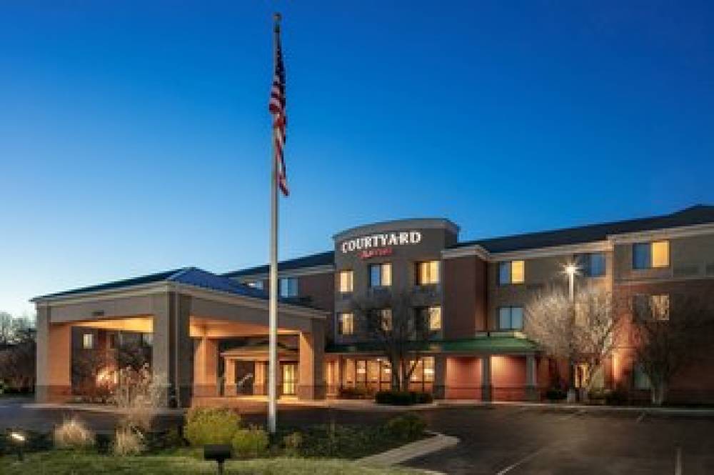 Courtyard By Marriott Kansas City Shawnee 2