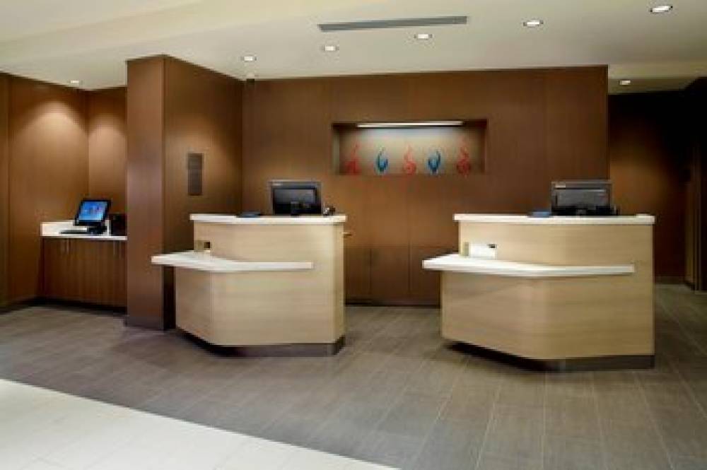 Courtyard By Marriott Knoxville West-Bearden 2