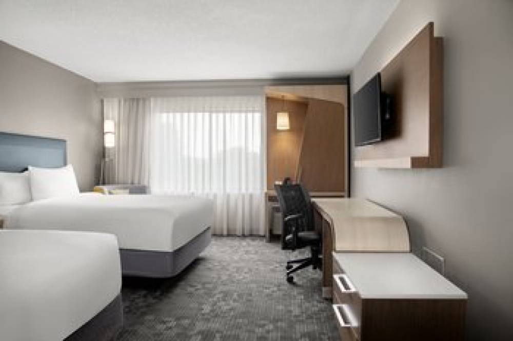 Courtyard By Marriott Lafayette Airport 7