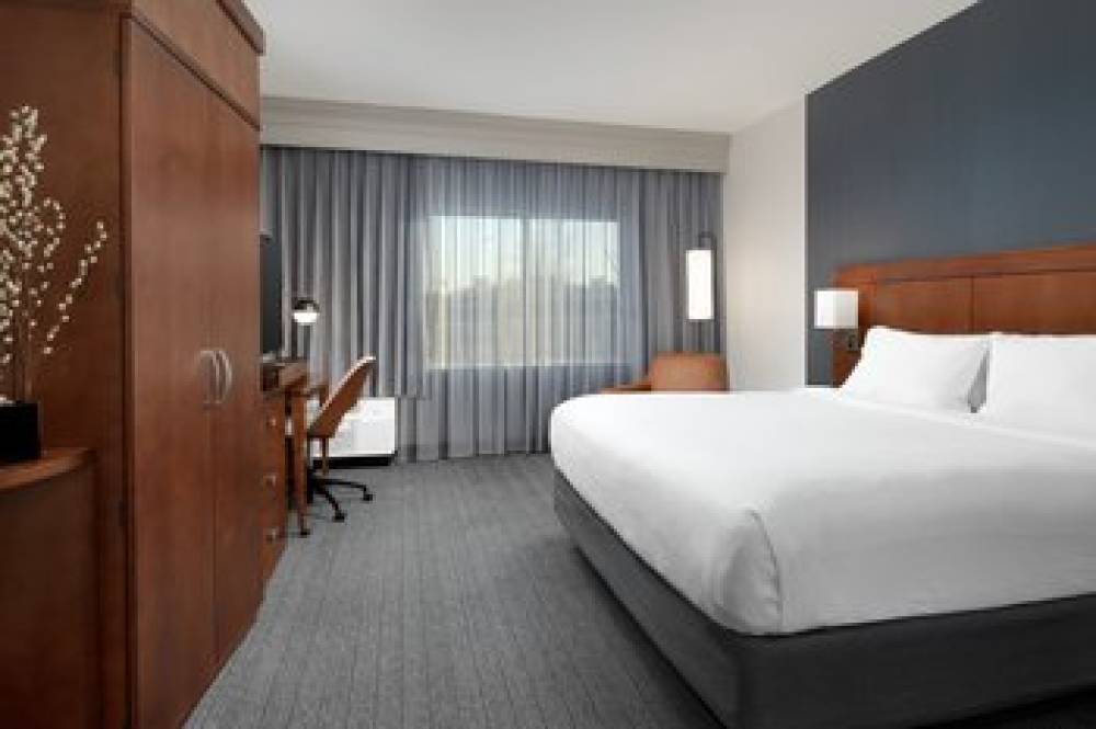 Courtyard By Marriott Little Rock North 10