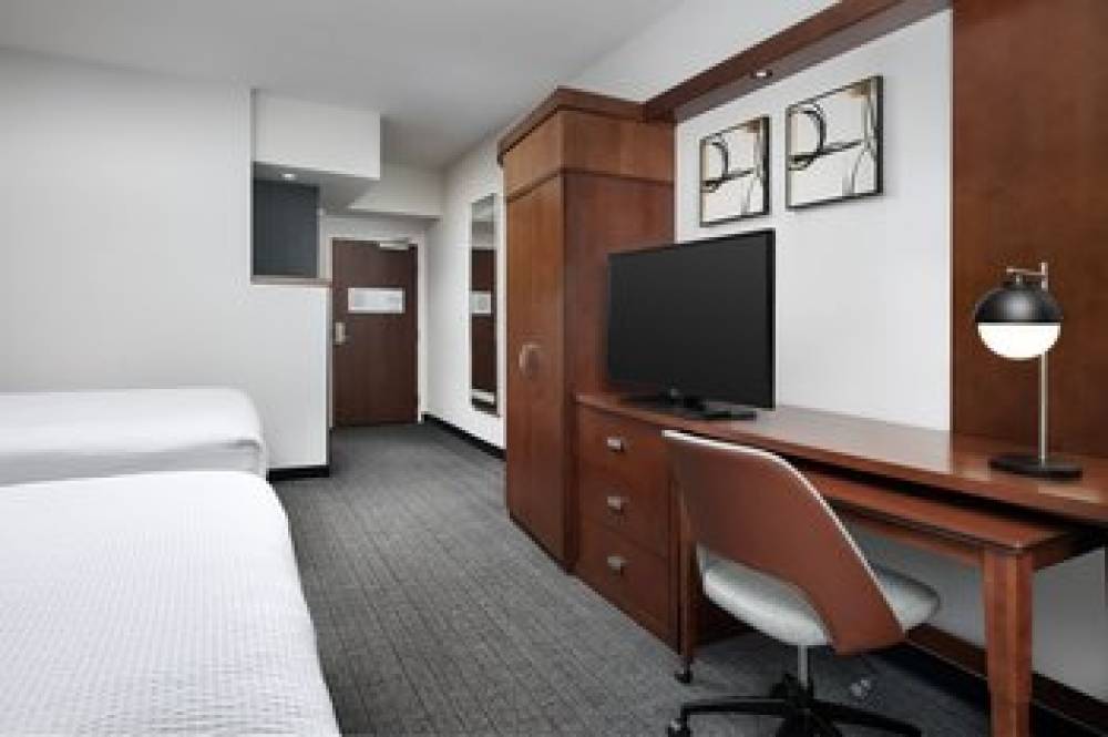 Courtyard By Marriott Little Rock North 9