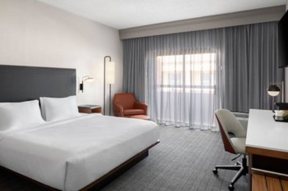 Courtyard By Marriott Little Rock West 7