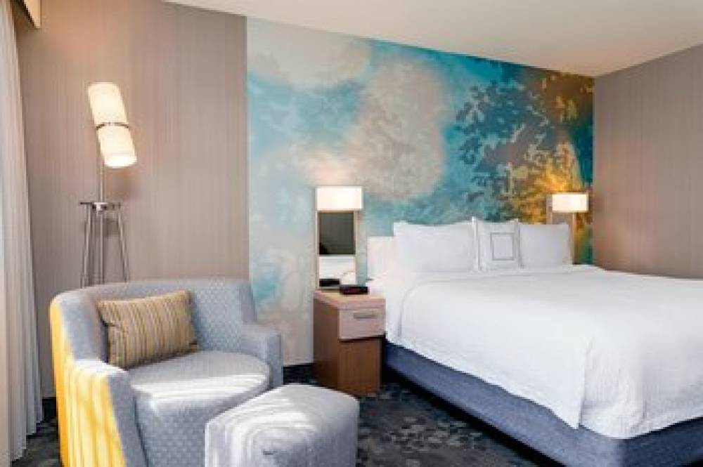 Courtyard By Marriott Livermore 6