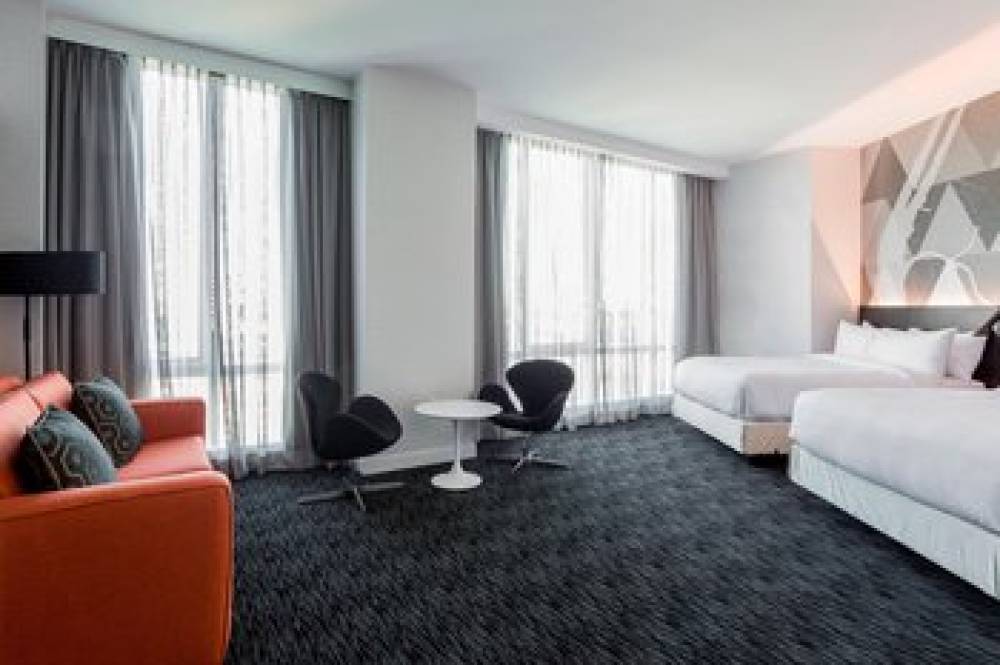 Courtyard By Marriott Long Island City-New York Manhattan View 1