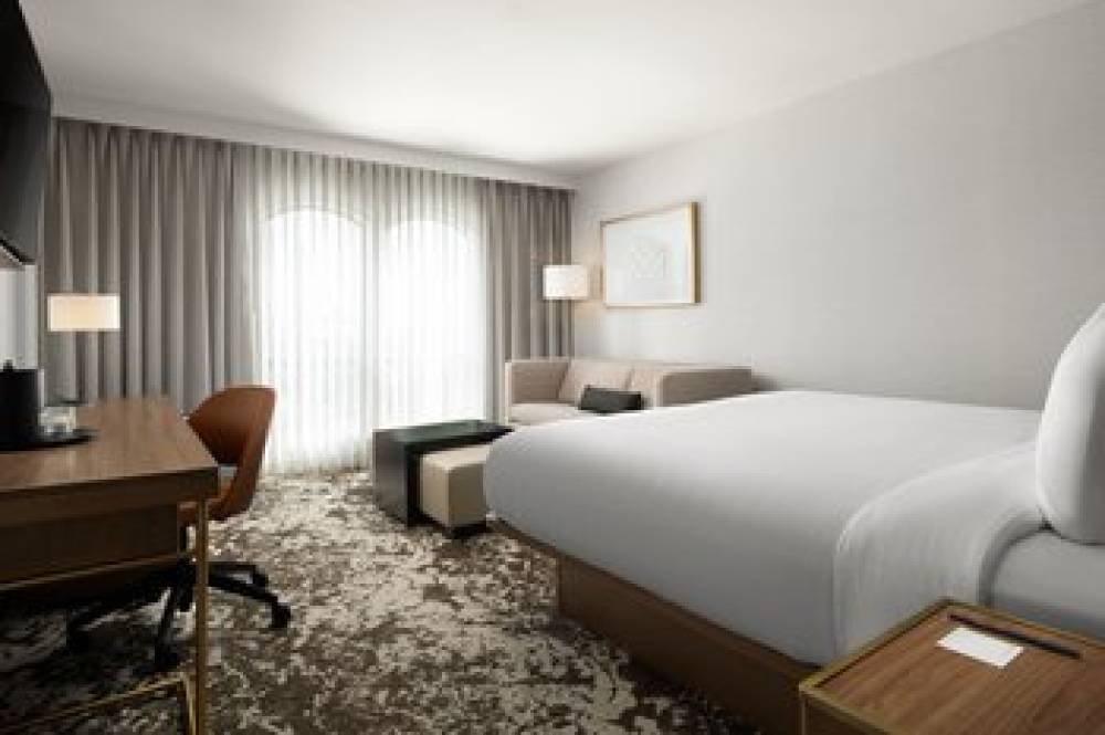 Courtyard By Marriott Los Angeles Pasadena Old Town 9