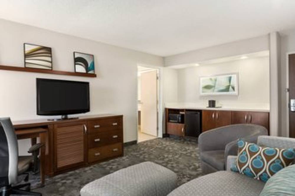 Courtyard By Marriott Lubbock 6