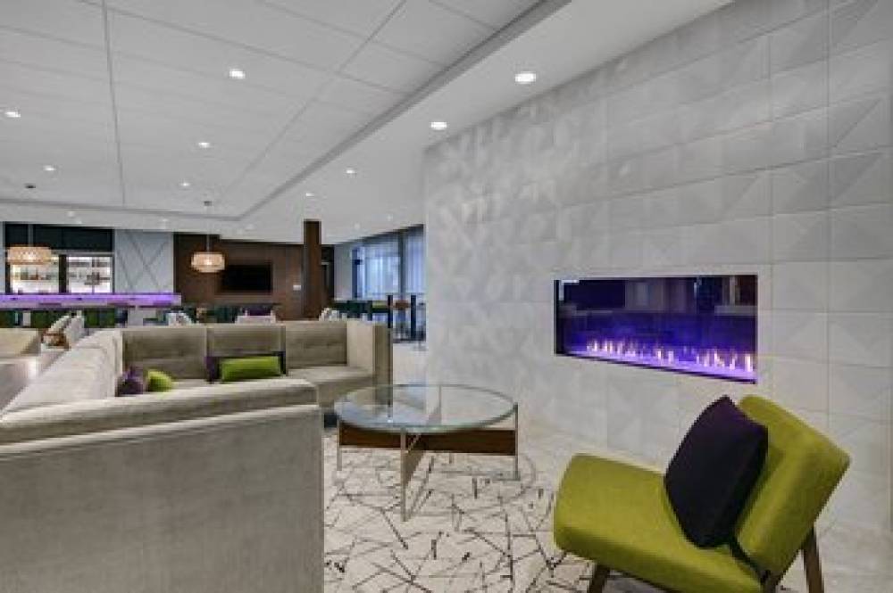 Courtyard By Marriott Manhattan 6