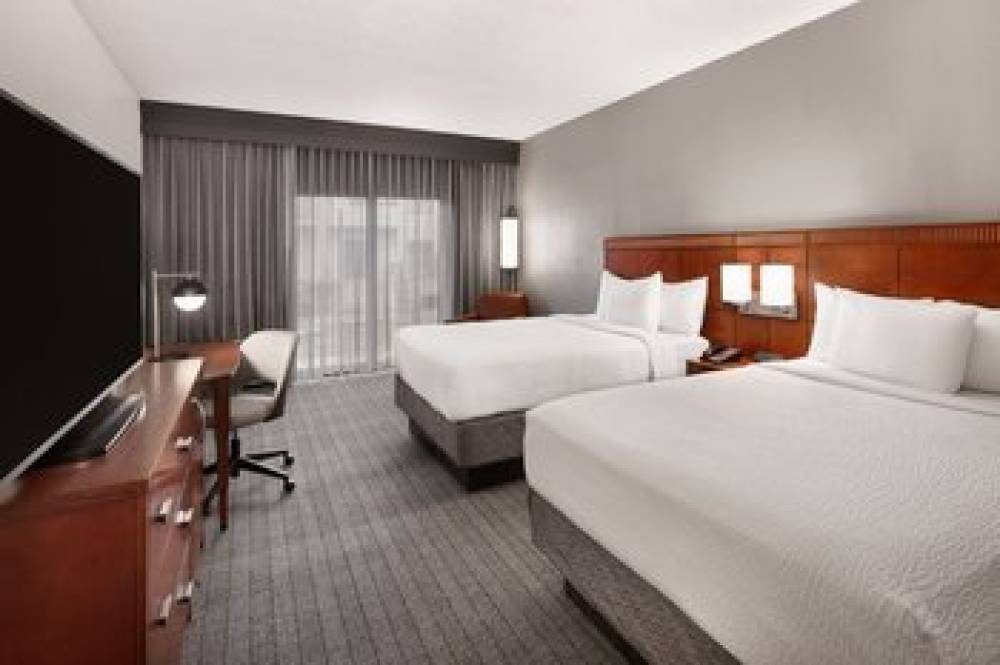 Courtyard By Marriott Memphis Airport 5