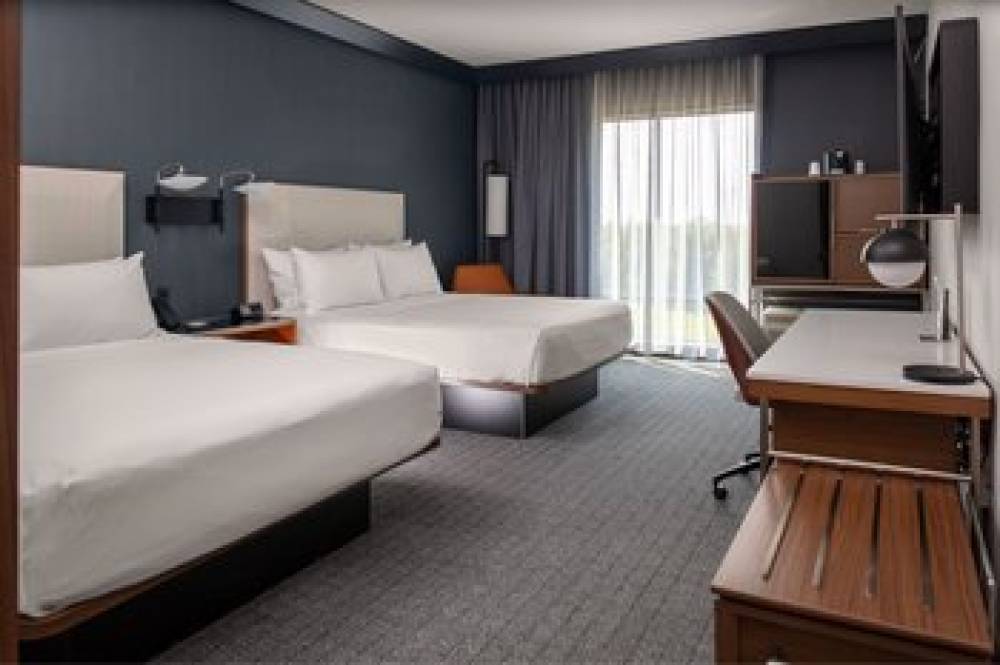 Courtyard By Marriott Memphis East-Galleria 7