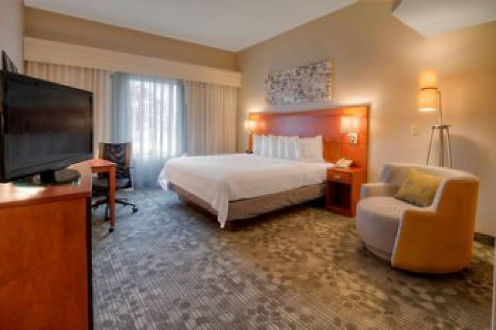 Courtyard By Marriott Memphis Germantown 7