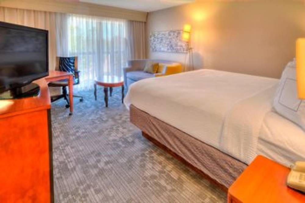 Courtyard By Marriott Memphis Germantown 6