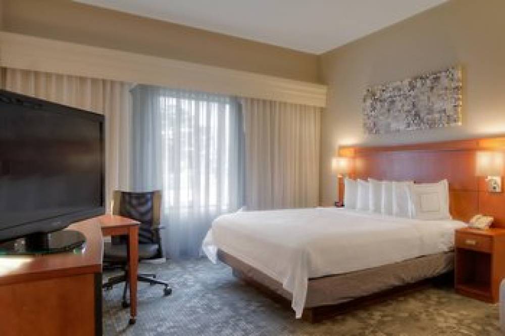 Courtyard By Marriott Memphis Germantown 10