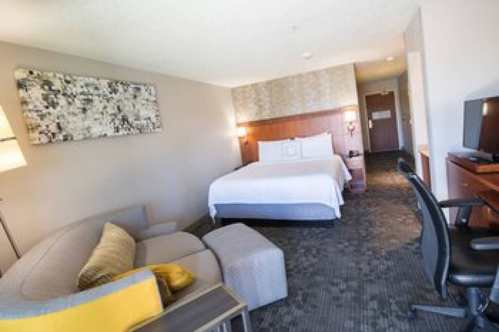 Courtyard By Marriott Merced 9