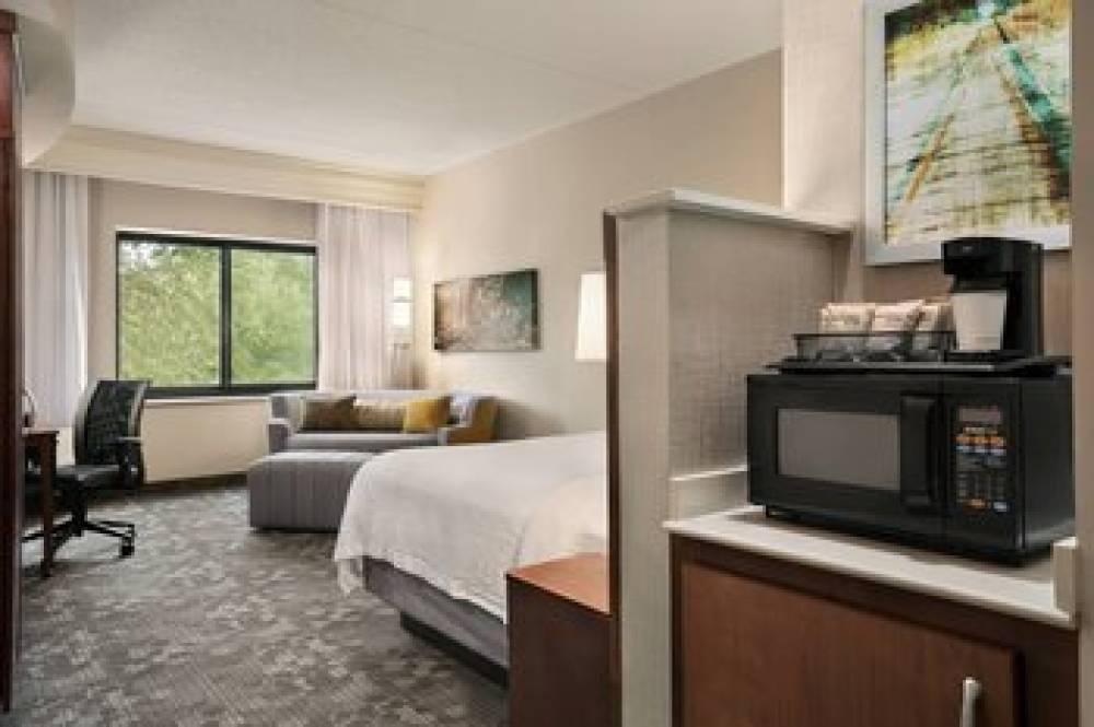 Courtyard By Marriott Middletown Goshen 10