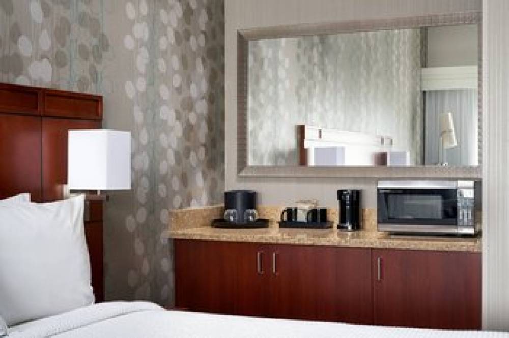 Courtyard By Marriott Milpitas Silicon Valley 9