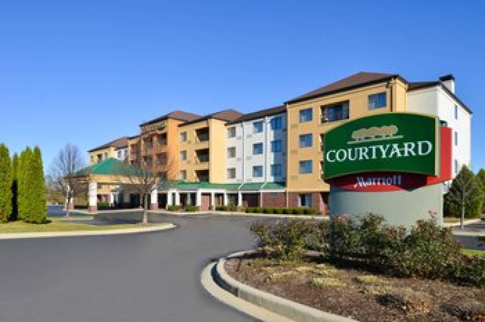 Courtyard By Marriott Milwaukee North-Brown Deer 2