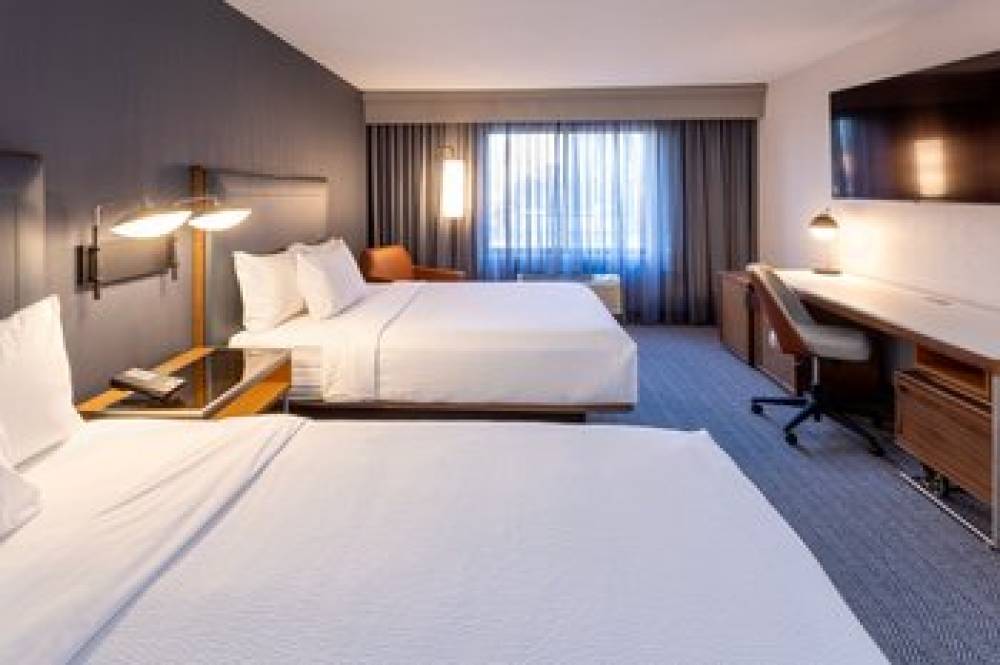 Courtyard By Marriott Minneapolis St Paul Roseville 9