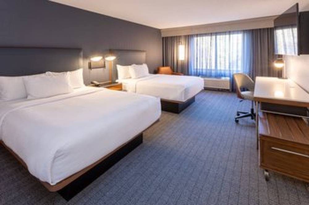 Courtyard By Marriott Minneapolis St Paul Roseville 8