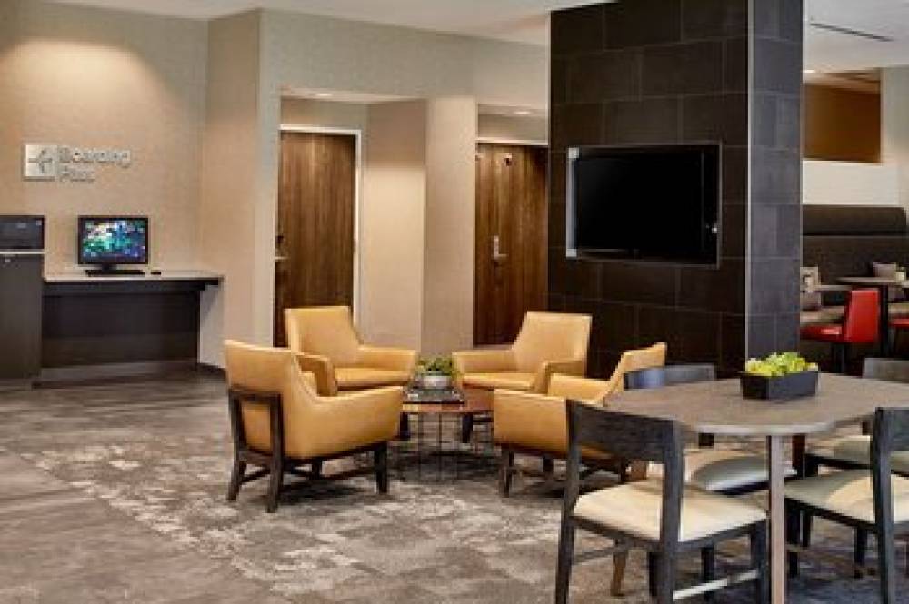 Courtyard By Marriott Minneapolis West 5