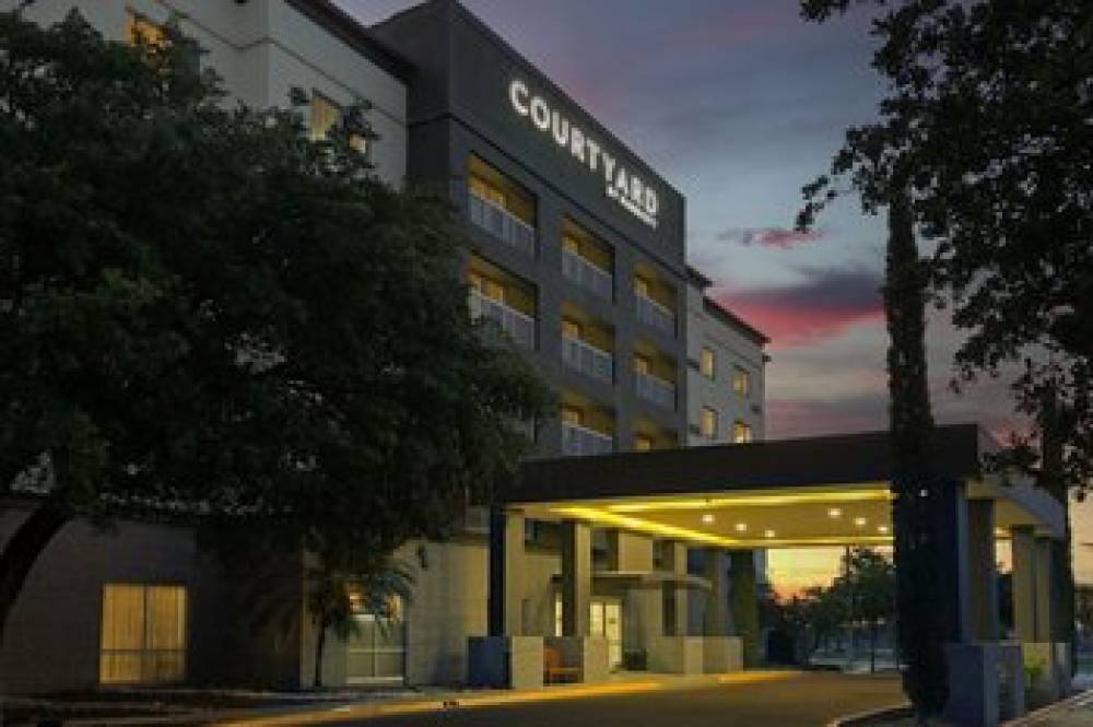 Courtyard By Marriott Monterrey Airport 1