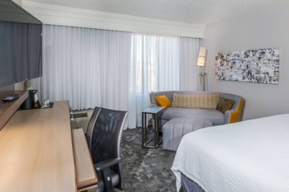 Courtyard By Marriott Nashville At Opryland 8