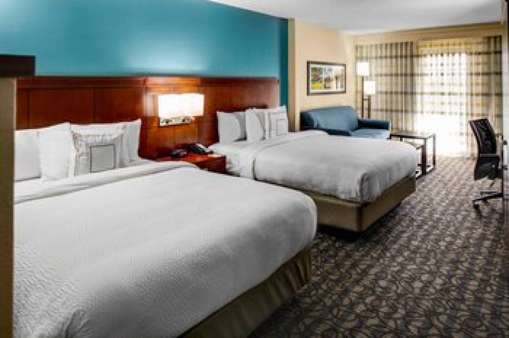 Courtyard By Marriott New Bern 10