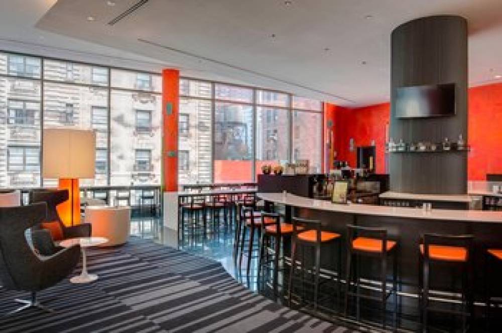 Courtyard By Marriott New York Manhattan Central Park 1