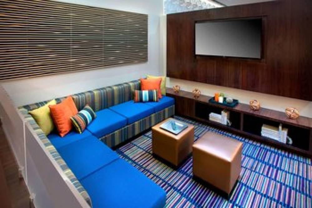 Courtyard By Marriott New York Manhattan Chelsea 4