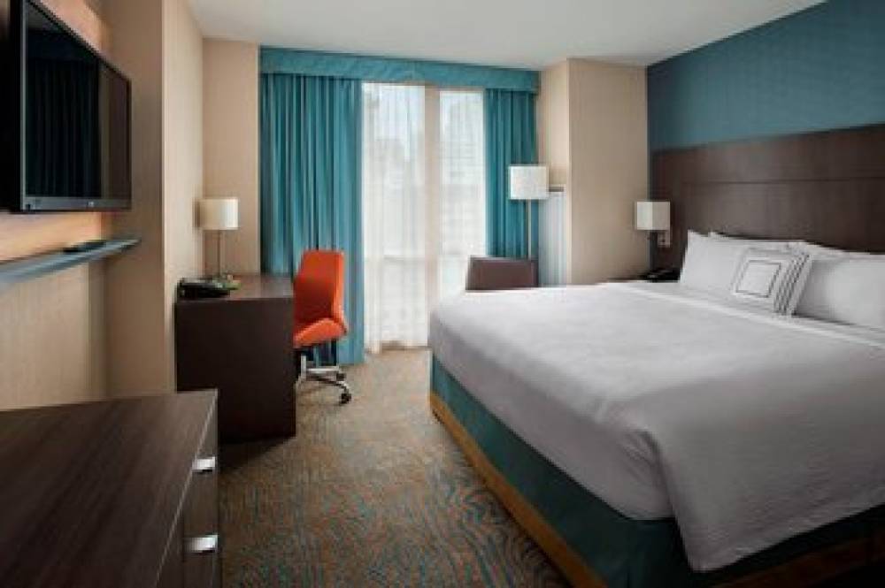 Courtyard By Marriott New York Manhattan Chelsea 7