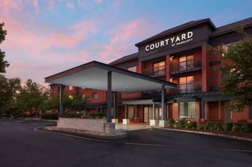 Courtyard By Marriott Newport News Yorktown 3