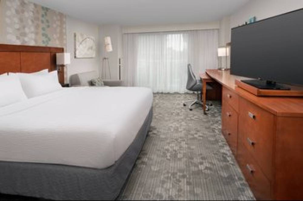 Courtyard By Marriott Ocean City Oceanfront 10