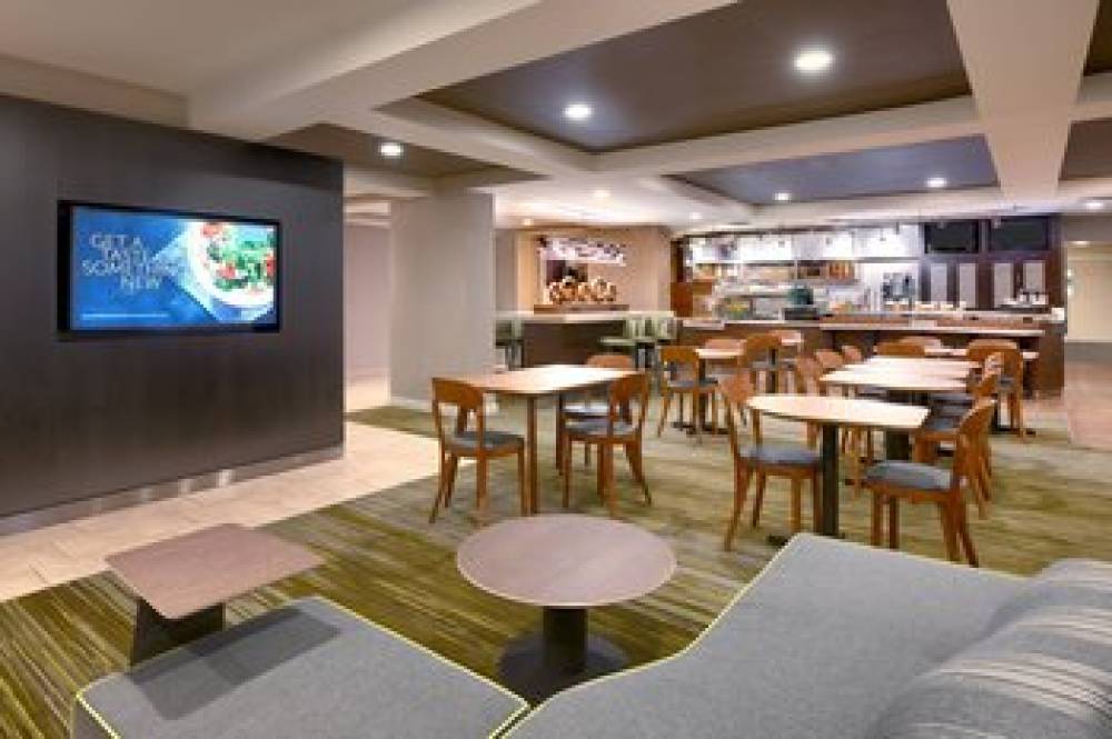 Courtyard By Marriott Oklahoma City Northwest 8