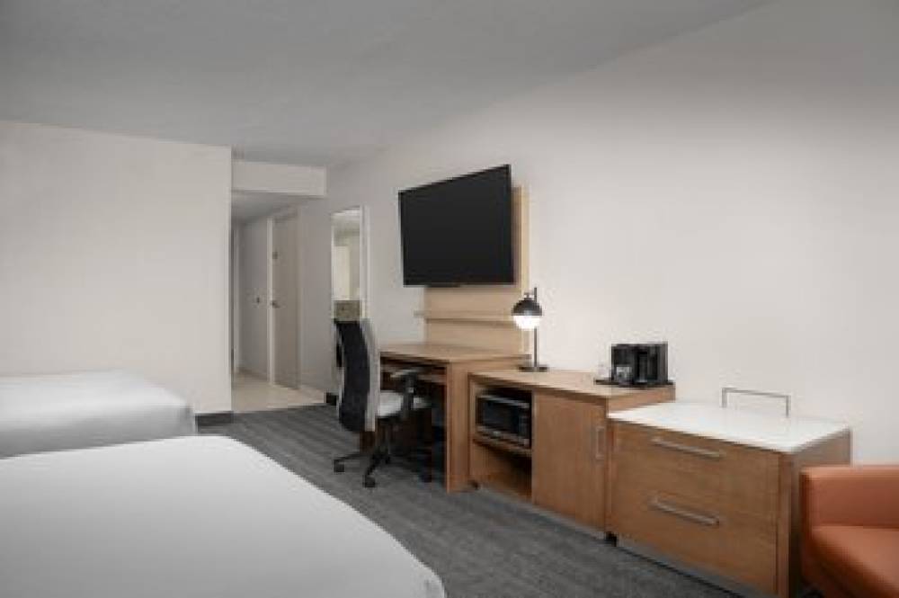 Courtyard By Marriott Orlando East-UCF Area 7