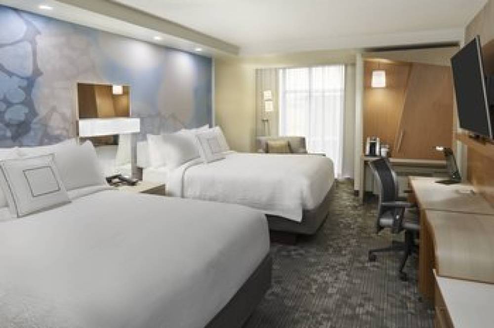 Courtyard By Marriott Oshawa 5