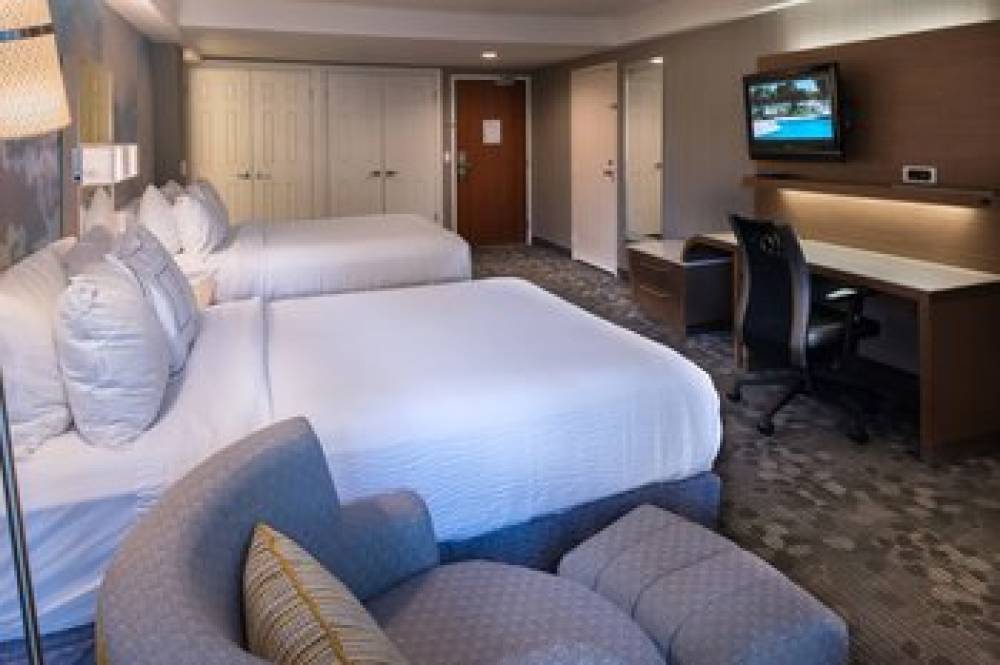 Courtyard By Marriott Oxnard Ventura 10