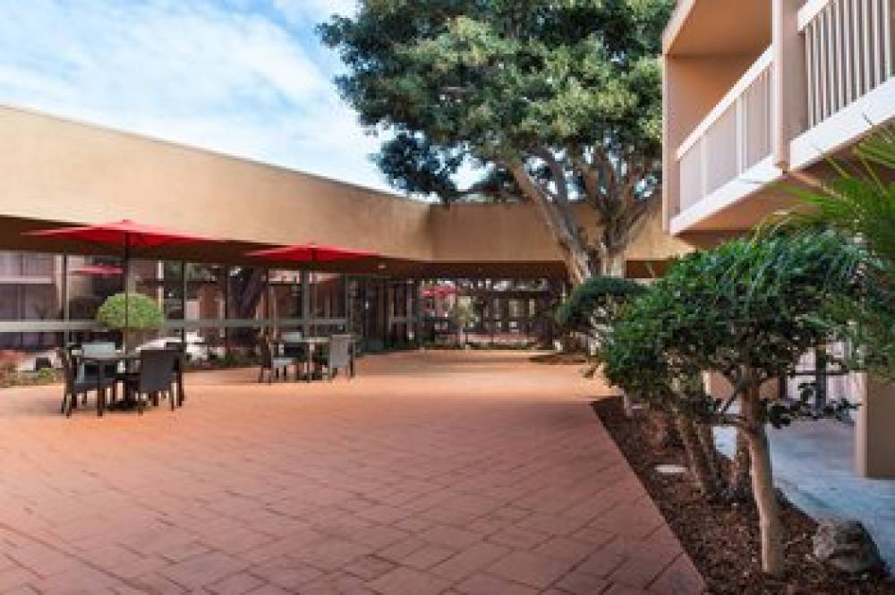 Courtyard By Marriott Oxnard Ventura 8