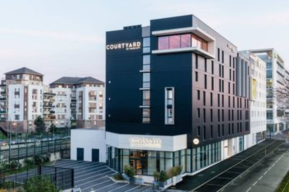 Courtyard By Marriott Paris Creteil 2