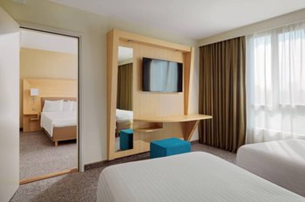 Courtyard By Marriott Paris La Defense West-Colombes 8