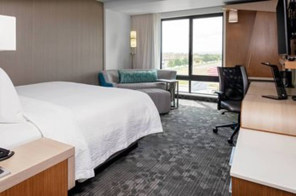 Courtyard By Marriott Pasco Tri-Cities Airport 8