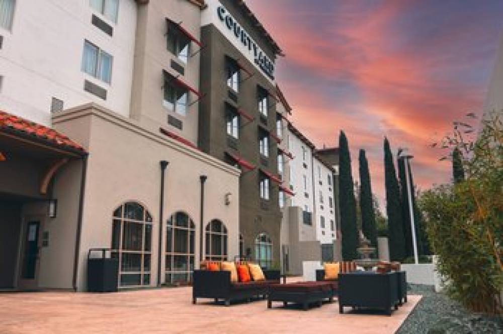 Courtyard By Marriott Paso Robles 5