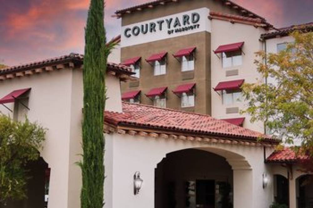 Courtyard By Marriott Paso Robles 3