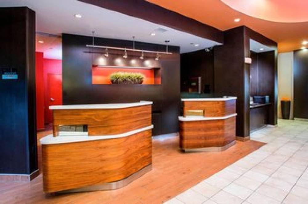 Courtyard By Marriott Peoria 3