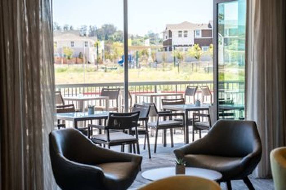 Courtyard By Marriott Petaluma Sonoma County 7