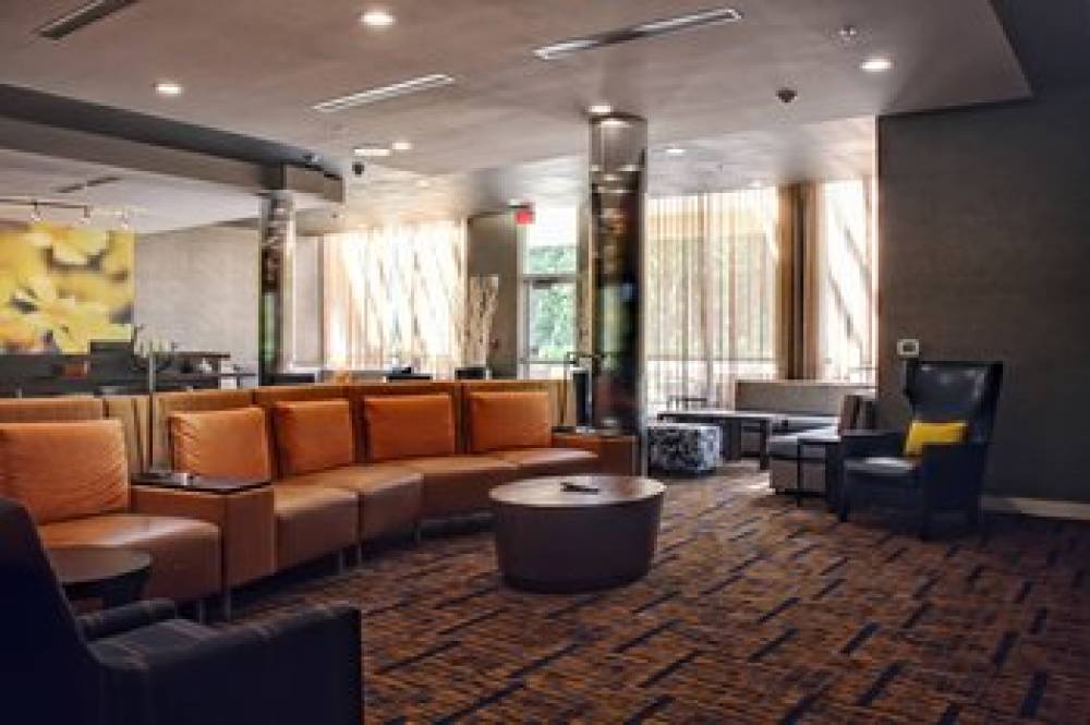 Courtyard By Marriott Philadelphia Bensalem 1